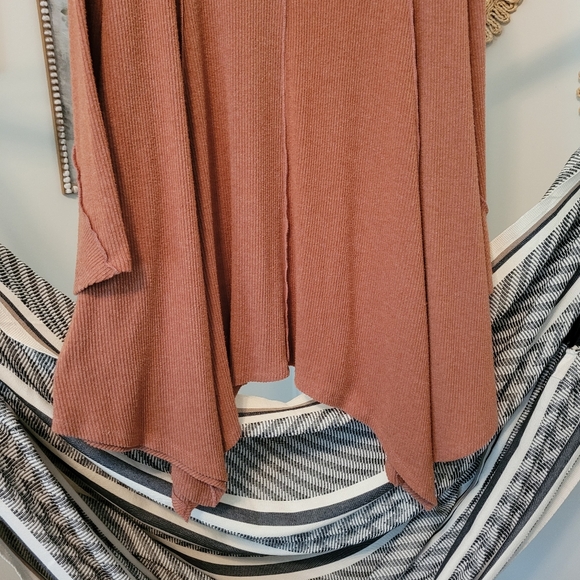 Three Bird Nest Tunic Dress In Rust - Picture 3 of 6